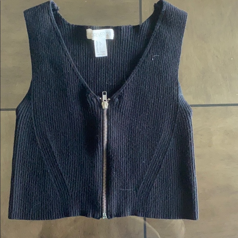Crop top